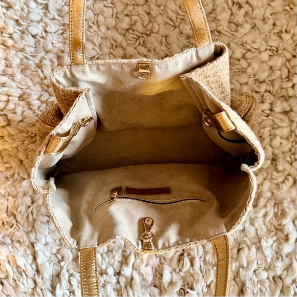 Sarah Stewart Delilah Tan and Gold Tweed Tote - Picture 7 of 13